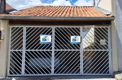 Casa para venda em pinhalzinho, centro, 2 dormitórios, 1 suíte, 2 banheiros, 1 vaga