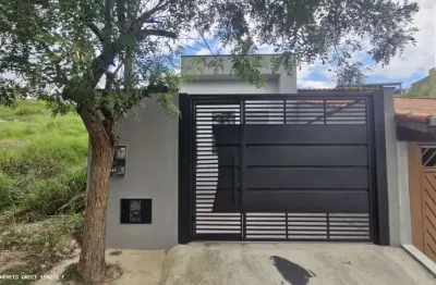 Casa para Venda em Pinhalzinho, Residencial Altos do Pinhal, 2 dormitórios, 1 suíte, 2 banheiros, 2 vagas