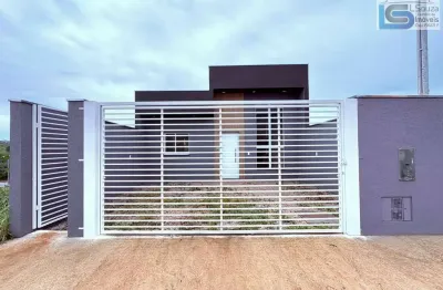 Casa para Venda em Pinhalzinho, Loteamento Residencial Jardim São Vicente, 2 dormitórios, 1 suíte, 3 banheiros, 2 vagas