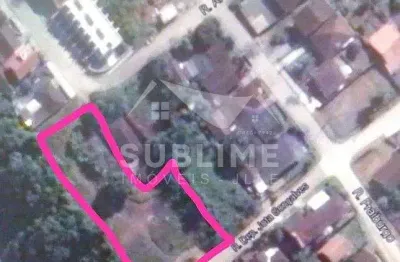 Terreno à venda no Iririú, Joinville 