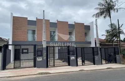 Casa com 3 quartos à venda no Iririú, Joinville 