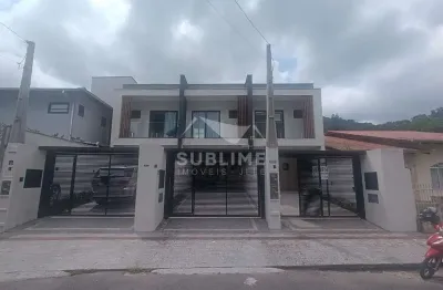 Casa com 3 quartos à venda no Saguaçu, Joinville 