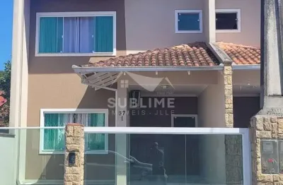 Casa com 3 quartos à venda no Iririú, Joinville 