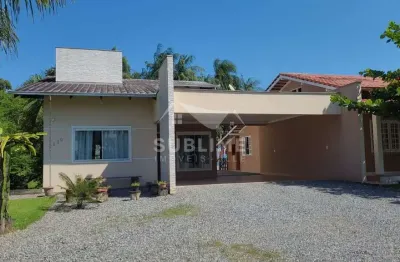 Casa com 8 quartos à venda no Parque Guarani, Joinville 