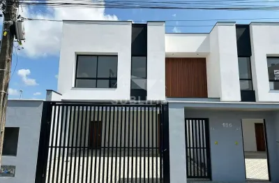 Casa com 3 quartos à venda no Iririú, Joinville 