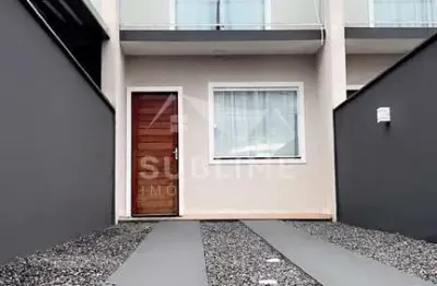 Sobrado geminado no bairro vila nova com 02 quartos