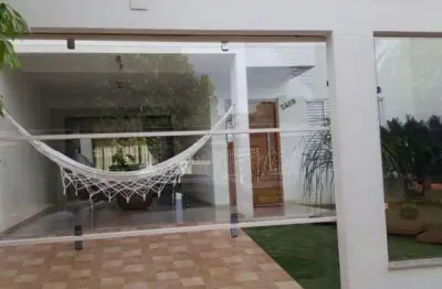 Sobrado 3 quartos à venda no bairro centro em realeza por r$ 800.000,00