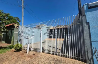 Casa com 3 quartos para alugar na Rua Apalais, Santa Cruz, Cascavel