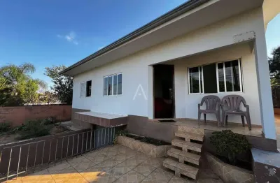 Casa a venda no jd. universitário - aceita permuta por imóvel em curitiba