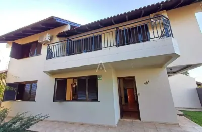 Casa com 4 quartos para alugar na Rua Alexandre de Gusmão, Maria Luiza, Cascavel