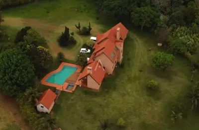 Sobrado 3 quartos para aluguel no bairro tocantins em toledo por r$ 7.500,00