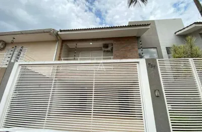 Sobrado com 1 suíte e 2 quartos localizado no bairro neva, em cascavel - pr., por r$ 807.500,00