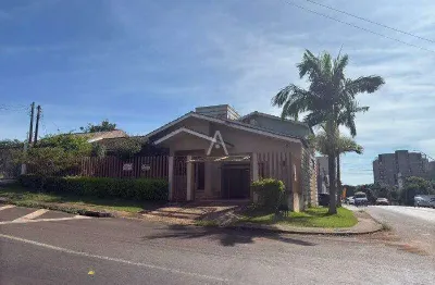 Casa residencial 3 quartos à venda no bairro regiao do lago em cascavel por r$ 750.000,00