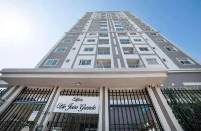 Apartamento com 3 quartos para alugar na Rua Presidente Bernardes, Centro, Cascavel
