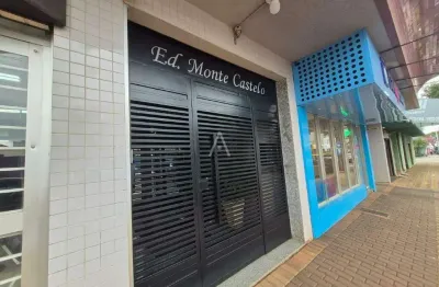 Apartamento com 3 quartos para alugar na Rua São Paulo, Centro, Cascavel