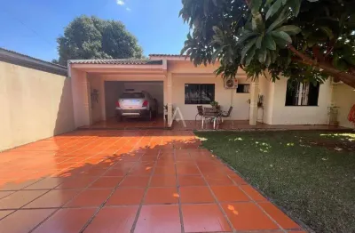 Casa à venda com 1 suíte e 2 quartos, localizada no bairro neva, em cascavel - pr, por r$ 750.000,00