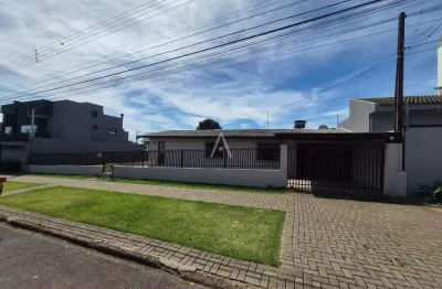 Casa com 3 quartos para alugar na Rua Pernambuco, Coqueiral, Cascavel