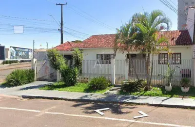 Casa com 3 quartos para alugar na Rua Vicente Machado, Country, Cascavel