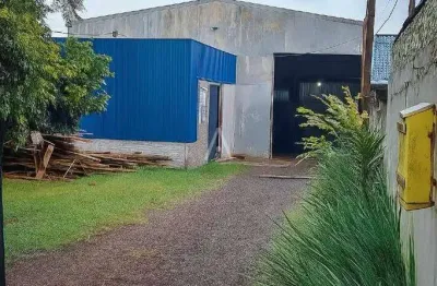 Barracão com 350m² para locação – bairro canadá em cascavel/pr