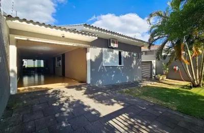 Casa à venda mobiliada com 1 suíte e 2 quartos, localizada no bairro brasília, em cascavel - pr, por r$ 890.000,00