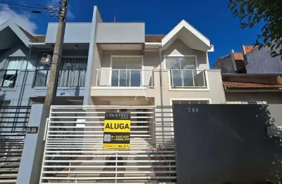 Sobrado 3 quartos para aluguel no bairro jardim gisela em toledo por r$ 2.250,00