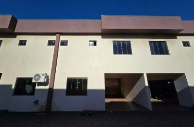 Sobrado 2 quartos para aluguel no bairro sao francisco em toledo por r$ 1.300,00