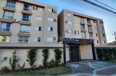 Apartamento com 3 quartos para alugar na Rua Vicente Machado, Country, Cascavel