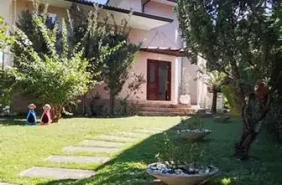 Casa alto padrão com 4 dormitórios à venda, 1049m² por r$1.300.000 - cond. pedra