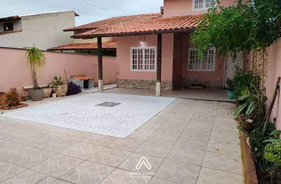 Casa com 3 dormitórios a venda, 323m² por r$ 660.000 - barroco (itaipuaçu) - mar