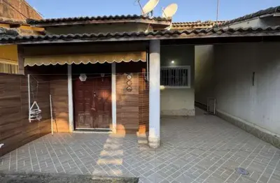 Casa com 2 dormitórios à venda, 240m² por r$ 430.000 - recanto (itaipuaçu) - mar