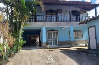 Casa com 6 quartos e ponto comercial, 360m² por r$ 1.600.000 - centro de maricá/