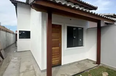 Casa com 2 dormitórios à venda, 240m² por r$ 395.000 - chácaras de inoã - maricá