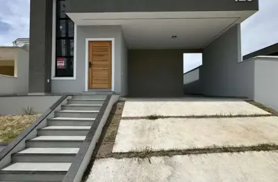 Casa com 3 quartos, 240m² por R$ 580.000 - Cond. Royal Garden (Pindobas) - Maric