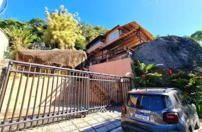 Casa com 3 quartos à venda na Rua das Madresilvas, 26, Itacoatiara, Niterói