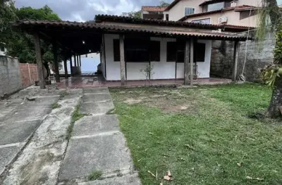 Casa com 2 quartos à venda,  366m² por R$ 600.000 - Itaipu - Niterói/RJ