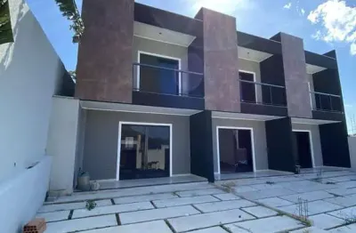 Casa com 2 dormitórios à venda, 70m² por R$ 390.000 - Condado - Maricá/RJ