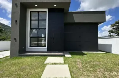 Casa com 3 dormitórios à venda, 364m² por R$630.000 - Cond. Eco Place (Ubatiba)