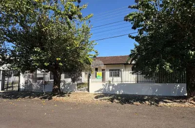 Casa com 3 quartos para alugar na rua prefeito plácido machado, 70, morro da cruz, pato branco, 176 m2 por r$ 2.800