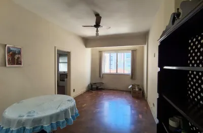 Amplo apartamento com 95m² – 2 dormitórios + vaga com manobrista – santos/sp