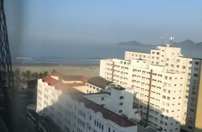 Apartamento à venda no gonzaga – santos/sp  localização privilegiada – a apenas 50 metros da praia!   destaques do imóvel:  3 dormitórios bem distribuídos  banheiro social + wc de empregada  vista liv