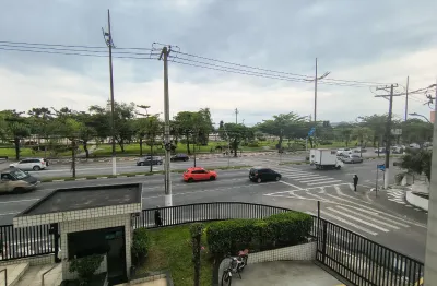 Apartamento de 1 dormitório • cozinha integrada • 1º andar • de frente • vaga coletiva