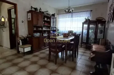 'descubra seu refúgio espaçoso em ano bom: apartamento de 3 quartos com terraço privativo em barra