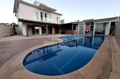 A sofisticação e qualidade de vida que você procura está aqui!!casa à venda, morada da colina, volt
