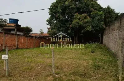 Terreno plano e bem localizado no bairro bondarovsky, quatis/rj – oportunidade de investimento e co