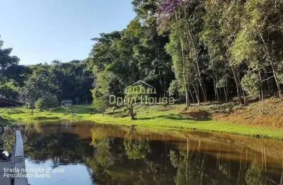 Chácara à venda em ipiabas/rj com potencial comercial e residencial – 7 quartos, lago e amplo estac