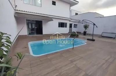 Casa de alto padrão no jardim amália em volta redonda – 5 quartos, 2 suítes master, piscina, sauna