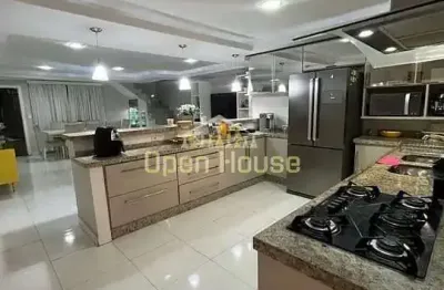 Vendo casa espetacular no jardim belvedere, volta redonda, com 03 suítes, área gourmet completa, pi