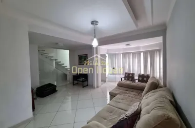 Casa de 2 andares com 3 suítes no jardim veneza – volta redonda/rj