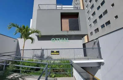 Sobrado a venda em condomínio fechado de 145m² com 03 dormitórios, 03 suítes, 02 Vagas em São Judas.