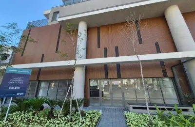 Loja Comercial para Alugar de 390m² em Campo Belo com 05 Vagas, 04 banheiros.